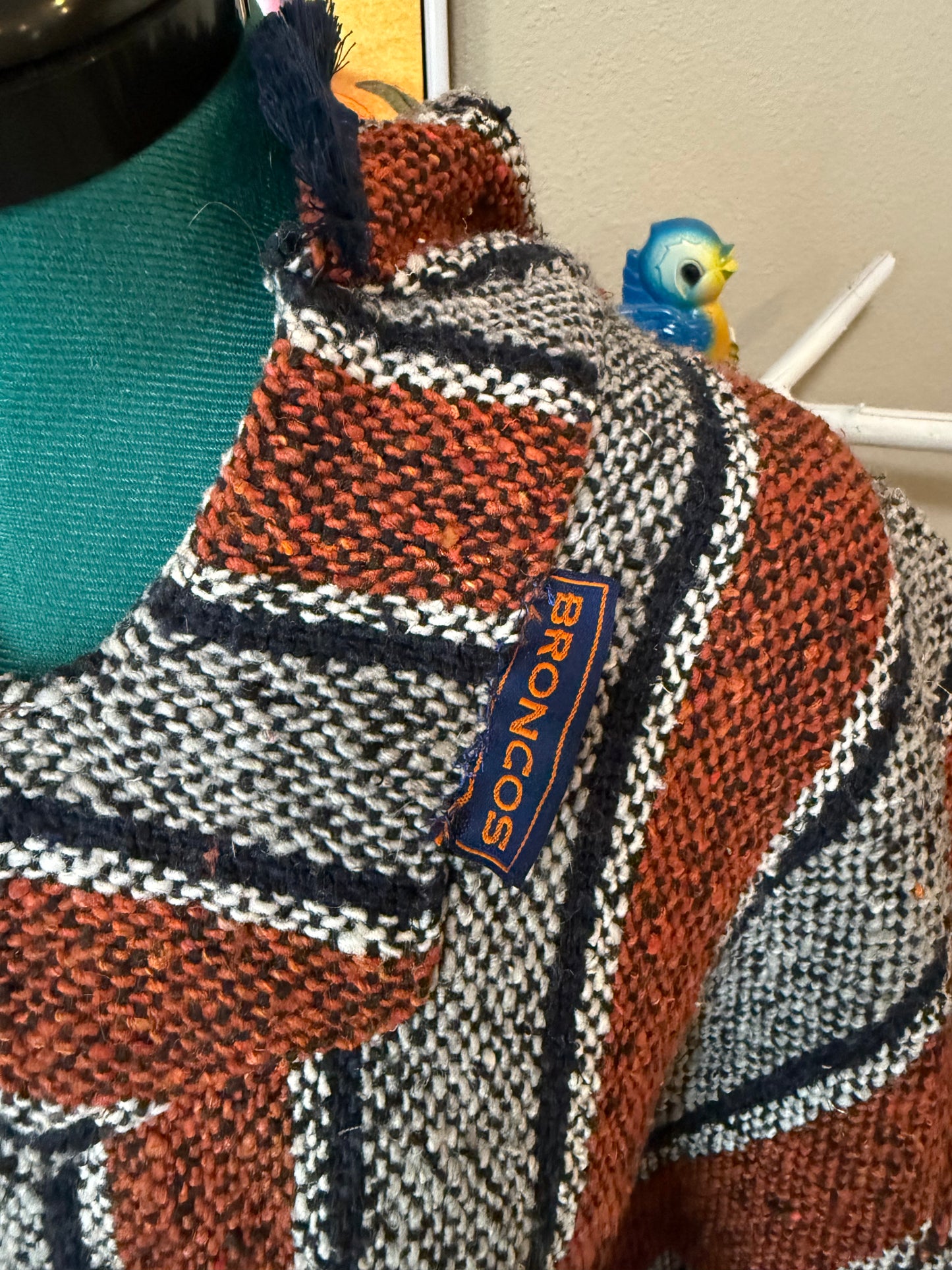 Denver Broncos “Drug Rug” cropped and opened sleeve