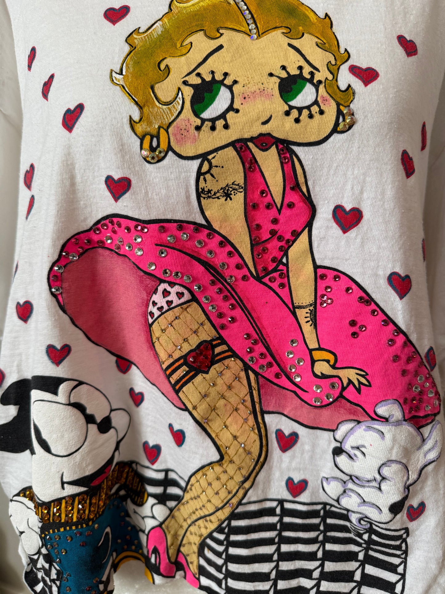 Blonde Betty cropped tee