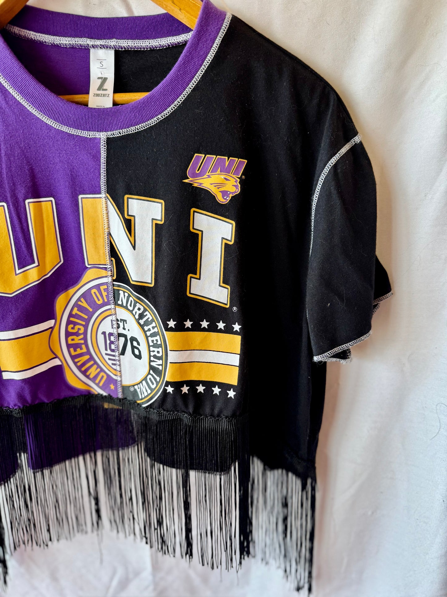 UNI Cropped Fringe Tee