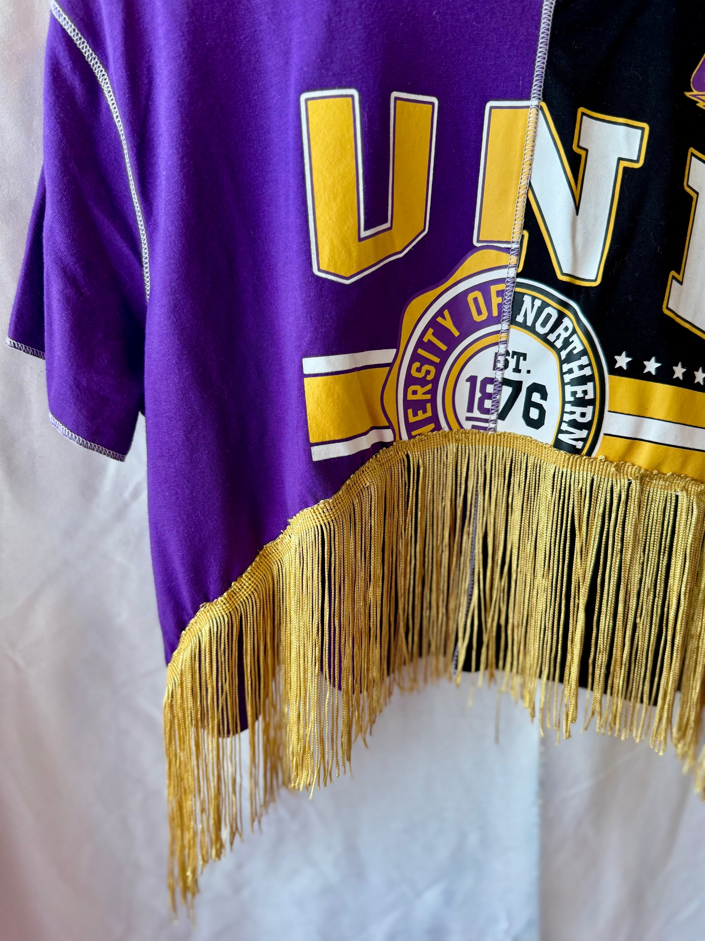 UNI Cropped Fringe Tee
