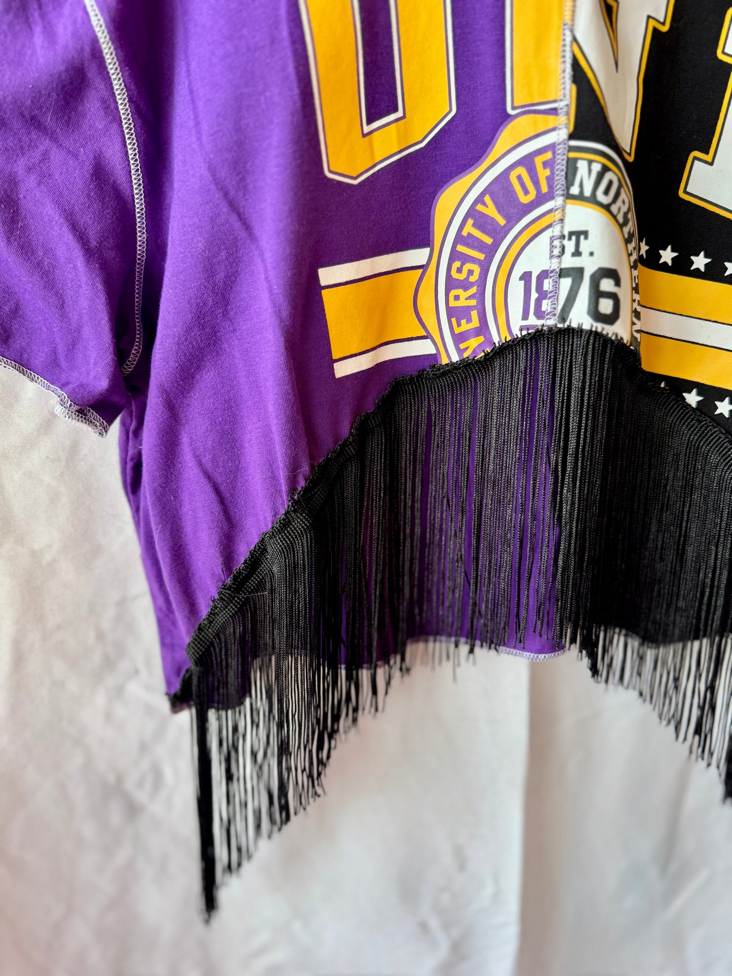 UNI Cropped Fringe Tee